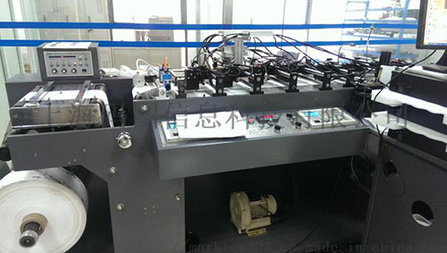 醫(yī)藥二維碼防偽碼噴碼機